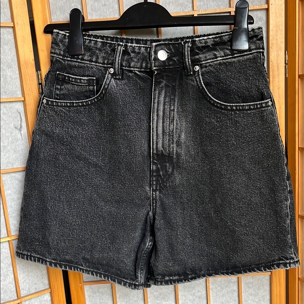 Zara high waisted Denim Shorts 4